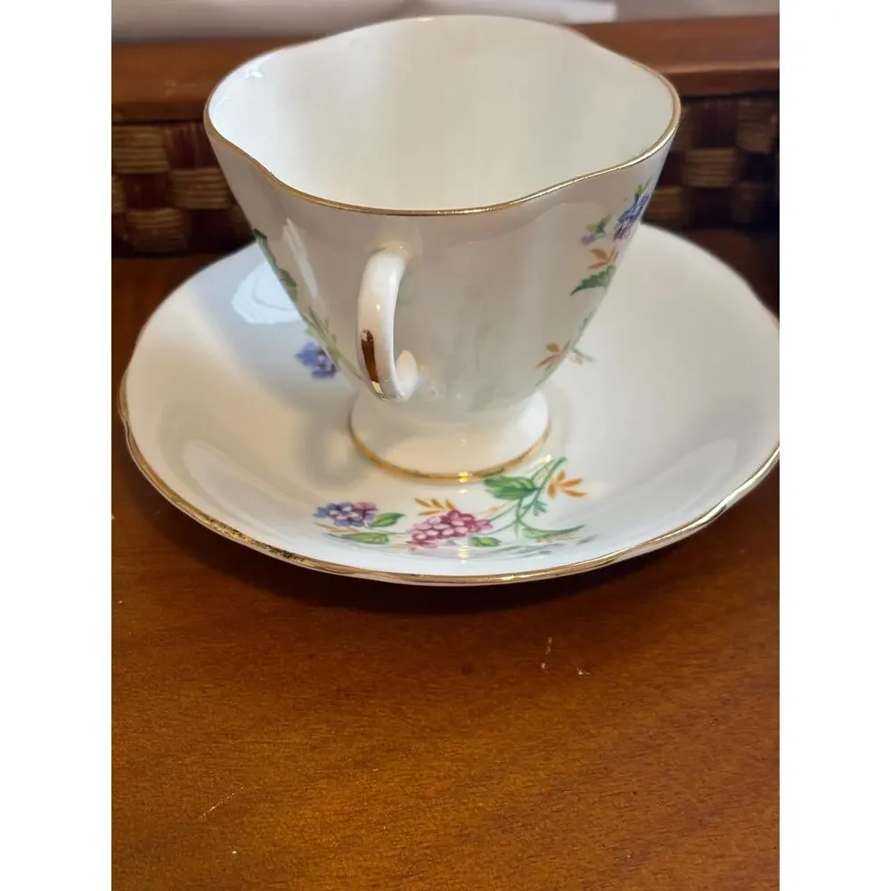 Vintage Clarence Fine Bone China Tea Cup and Saucer‎